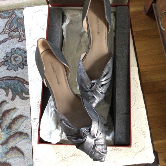 3xHP💝Donald J.Pliner Pennie Gunmetal Flats - Picture 7 of 9